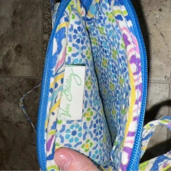 Women’s Vera Bradley Mini Hipster Capri Blue Retired Crossbody Wallet Mini Purse - Picture 7 of 13
